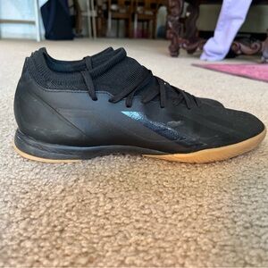 Men's Black Indoor Soccer Shoes